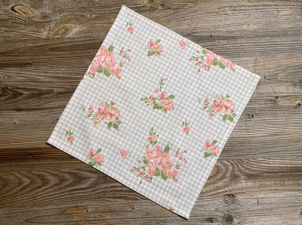 matches21 Serviette Stoffserviette LUISA Rosen Karo Allover bunt 40x40 cm Landhaus 1 Stk 121433 1 1
