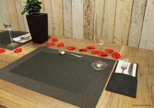 matches21 - Webshop Tischset Platzset BORDA rot gewebt Kunstst 1 St 2 1 7