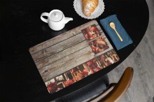 matches21 - Webshop Tischsets Platzsets MOTIV abwaschbar Weihnachten Deko Kugeln rot und Holz 126237 15 1 36