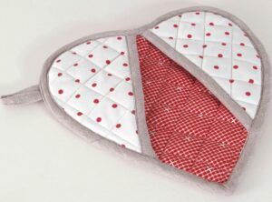 matches21 - Webshop Topflappen Landhaus Stil ROSI Herzform Punkte weiss rot und Karo rot 20x20 cm 1 Stk 118194 1 2