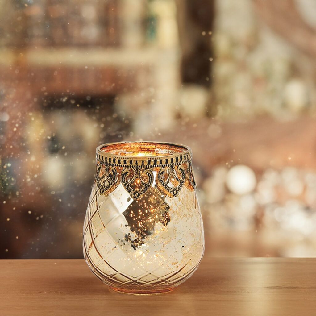 matches21 - Webshop Vintage Kerzenglas Windlicht gold in 3 Groessen Modernes Windlichtglas als Kerzenstaender Laterne und Teelichthalter Boho Kerzenhalter Teelichtglas fuer Wohnzimmer Tisch Deko Balkon 6 8