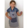 matches21 - Webshop Latzschuerzen Kinder Schuerzen Landhaus LINA Herz und Tasche 60x40 1 Stk 2 Farben 118246 3 1 22