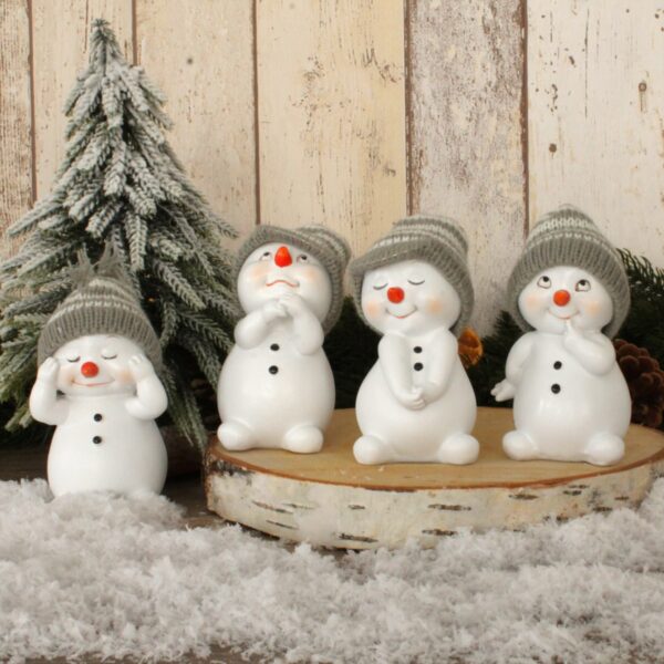 matches21 - Webshop Schneemann Deko Figuren mit Strickmuetzen 4er Set Weihnachtsfiguen je 11 cm 110995 1 2