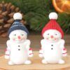 matches21 - Webshop Schneemann Winter Deko Figuren rot blaue Muetzen 8er Set Kunststoff je 5 cm 112960 4 1 11