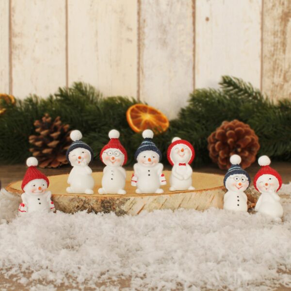 matches21 - Webshop Schneemann Winter Deko Figuren rot blaue Muetzen 8er Set Kunststoff je 5 cm 112960 6 1 2