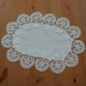 matches21 - Webshop Tischdecke Mitteldecke oval Jaquard Spitze wollweiss Tischwaesche 1 Stk 30x70 cm 122391 1 6